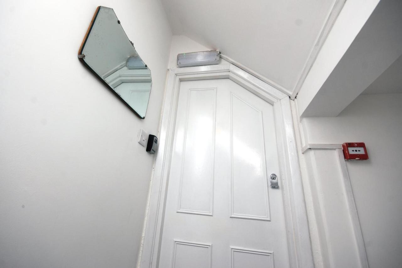 Enjoy Ventnor 2, Pier Street, Wightlink Offer Apartment Ngoại thất bức ảnh